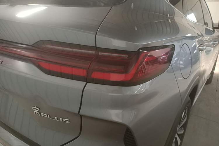 Used BYD Song PLUS New Energy 2023 Champion Edition EV 520KM Prestige Model Right Rear Taillight