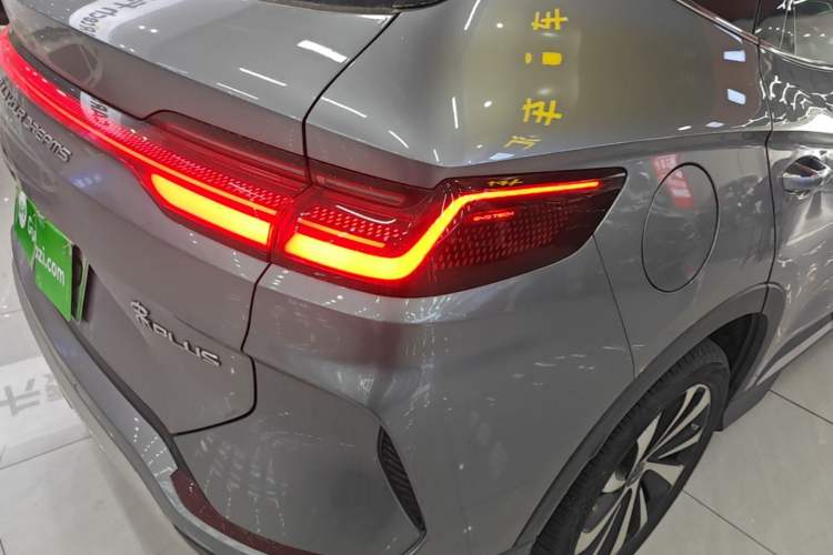 Used BYD Song PLUS New Energy 2023 Champion Edition EV 520KM Luxury Model Right Rear Taillight