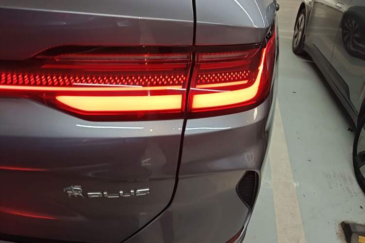 Used BYD Song PLUS New Energy 2023 Champion Edition EV 520KM Flagship Model Right Rear Taillight