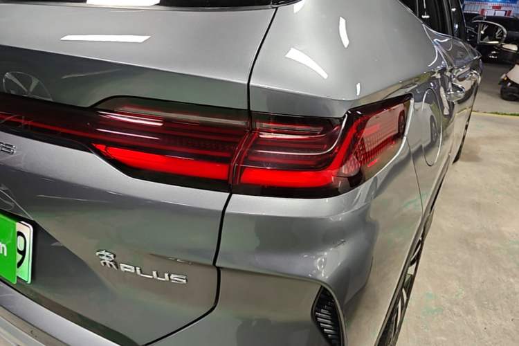 Used BYD Song PLUS New Energy 2023 Champion Edition DM-i 110KM Flagship Model Right Rear Taillight
