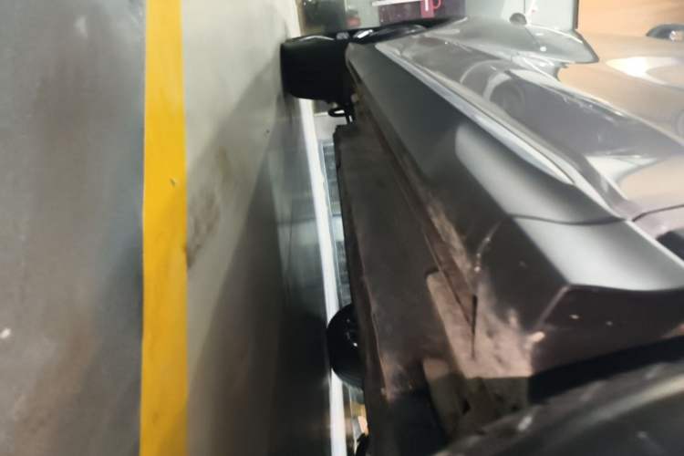 Used BYD Song PLUS New Energy 2023 Champion Edition EV 520KM Prestige Model Right Side Sill