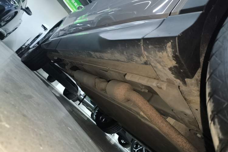 Used BYD Song PLUS New Energy 2023 Champion Edition DM-i 110KM Flagship PLUS Right Side Sill