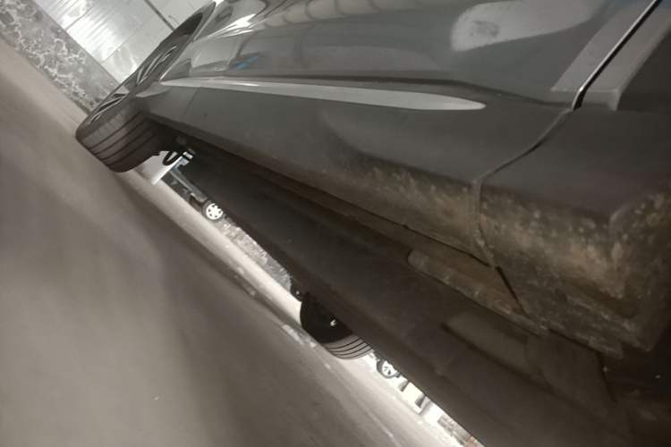 Used BYD Song PLUS New Energy 2023 Champion Edition EV 605KM Flagship PLUS Right Side Sill