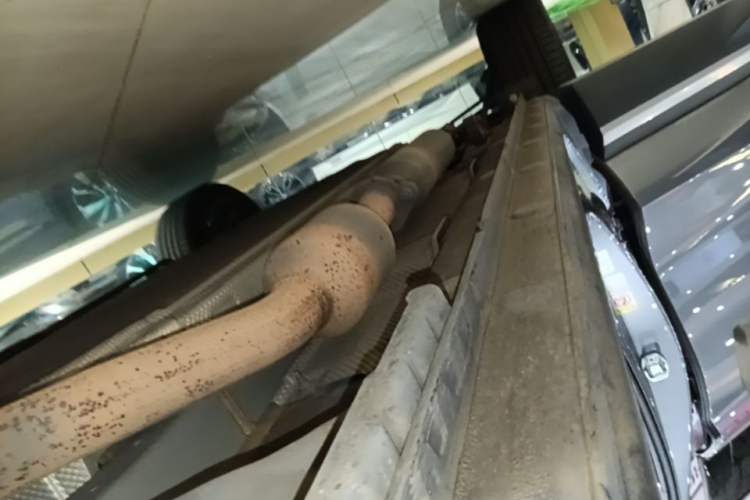 Used BYD Song PLUS New Energy 2023 Champion Edition DM-i 110KM Flagship PLUS Right Side Sill