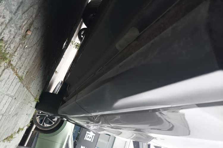 Used BYD Song PLUS New Energy 2023 Champion Edition EV 520KM Flagship Model Right Side Sill
