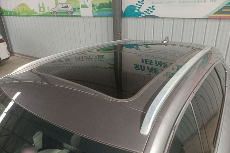Used BYD Song PLUS New Energy 2023 Champion Edition EV 520KM Prestige Model Roof