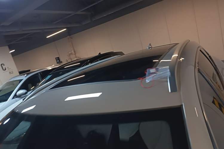 Used BYD Song PLUS New Energy 2023 Champion Edition DM-i 110KM Flagship Model Roof