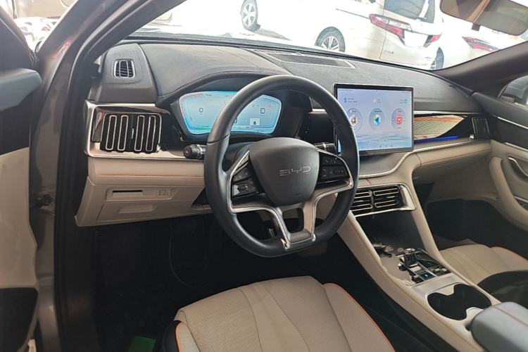 Used BYD Song PLUS New Energy 2023 Champion Edition DM-i 110KM Flagship PLUS Steering Wheel