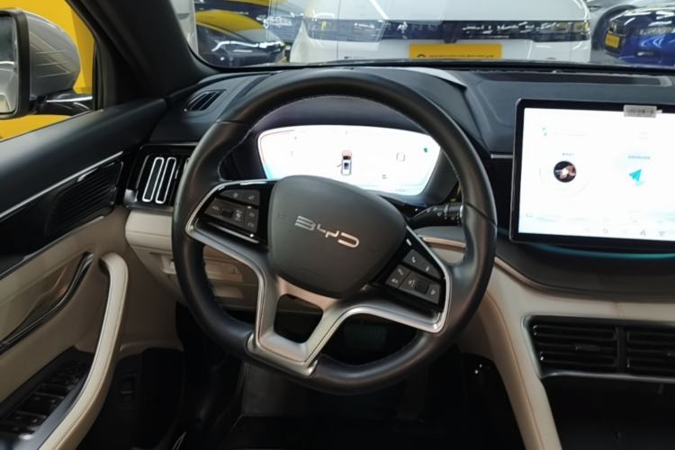 Used BYD Song PLUS New Energy 2023 Champion Edition DM-i 110KM Flagship PLUS Steering Wheel