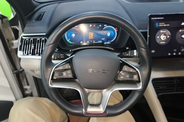 Used BYD Song PLUS New Energy 2023 Champion Edition DM-i 110KM Flagship PLUS Steering Wheel