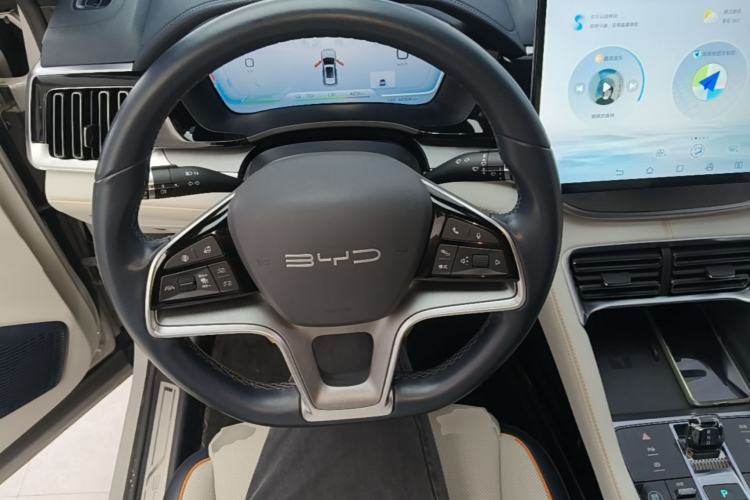 Used BYD Song PLUS New Energy 2023 Champion Edition EV 605KM Flagship PLUS Steering Wheel