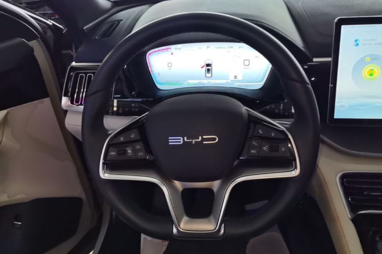 Used BYD Song PLUS New Energy 2023 Champion Edition DM-i 110KM Flagship PLUS Steering Wheel