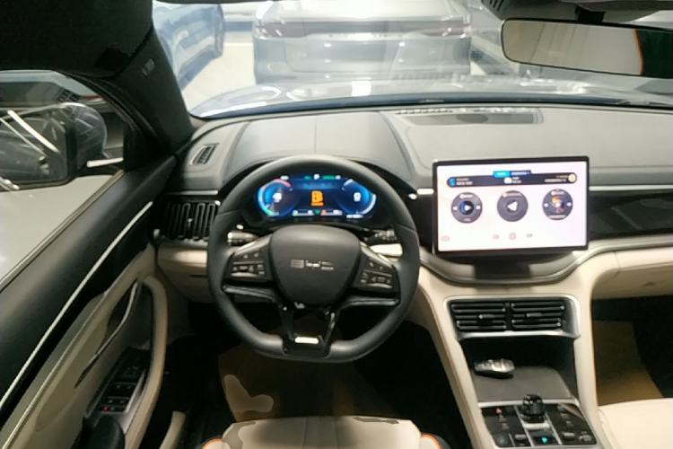 Used BYD Song PLUS New Energy 2023 Champion Edition DM-i 110KM Flagship Model Steering Wheel