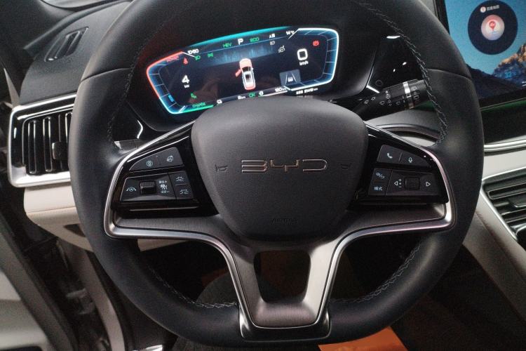 Used BYD Song PLUS New Energy 2023 Champion Edition DM-i 150KM Flagship PLUS Steering Wheel