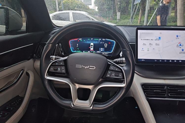 Used BYD Song PLUS New Energy 2023 Champion Edition DM-i 150KM Flagship PLUS Steering Wheel