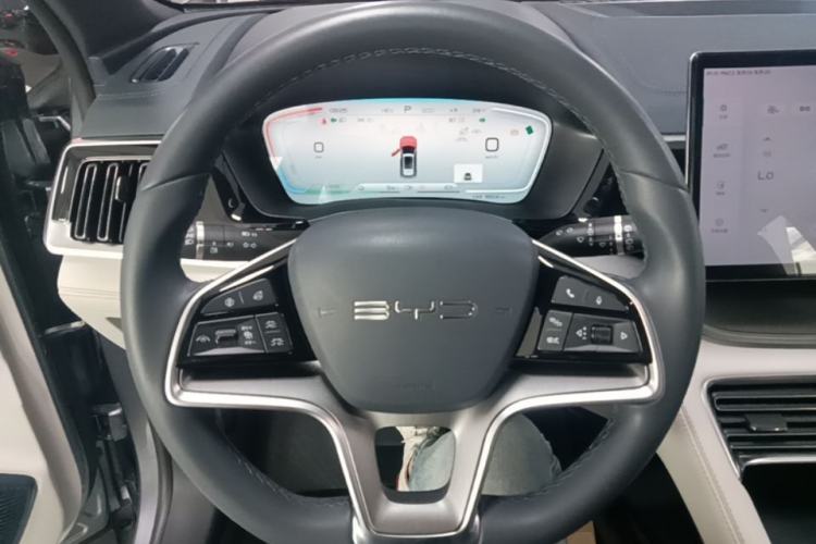 Used BYD Song PLUS New Energy 2023 Champion Edition DM-i 110KM Flagship PLUS Steering Wheel