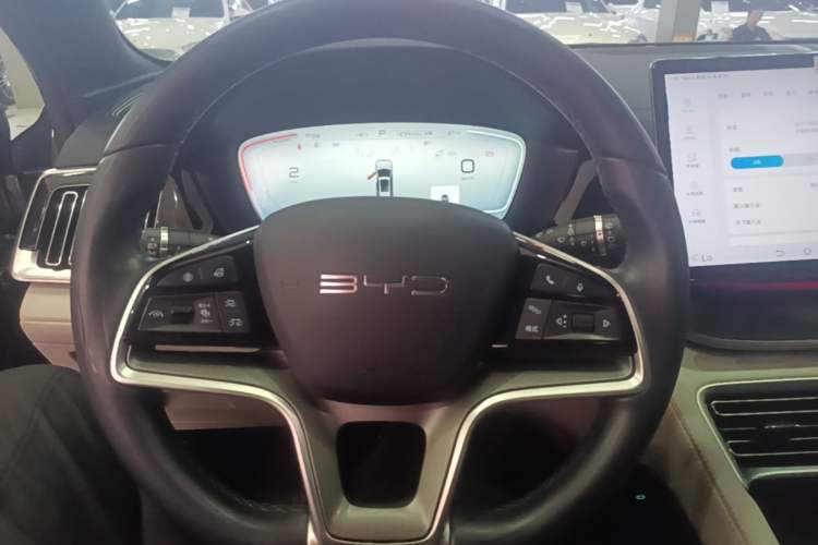 Used BYD Song PLUS New Energy 2023 Champion Edition DM-i 110KM Flagship PLUS Steering Wheel