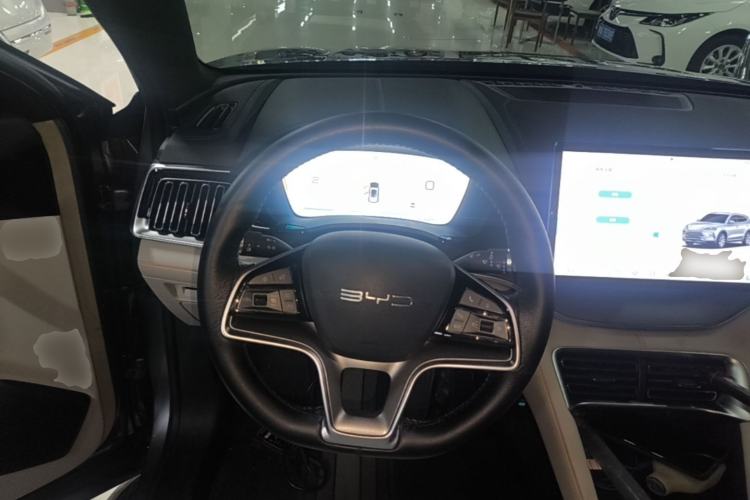 Used BYD Song PLUS New Energy 2023 Champion Edition DM-i 110KM Flagship PLUS Steering Wheel