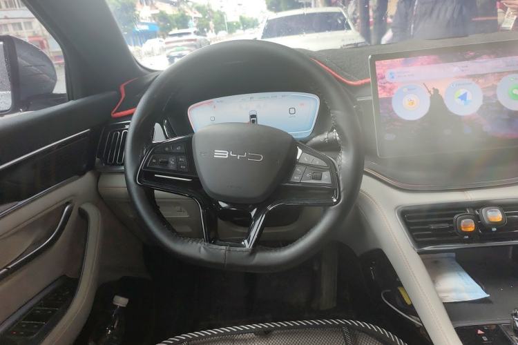 Used BYD Song PLUS New Energy 2023 Champion Edition DM-i 110KM Flagship Model Steering Wheel