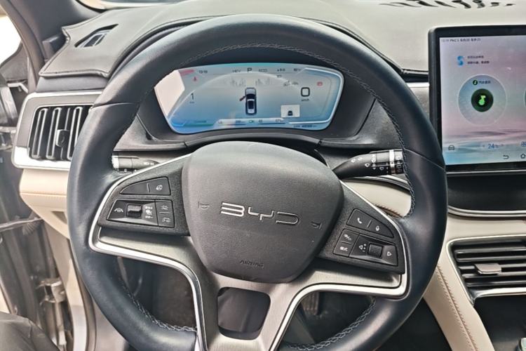 Used BYD Song PLUS New Energy 2023 Champion Edition DM-i 110KM Flagship PLUS Steering Wheel