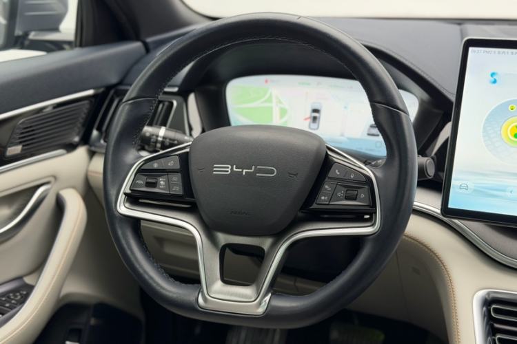 Used BYD Song PLUS New Energy 2023 Champion Edition EV 605KM Flagship PLUS Steering Wheel