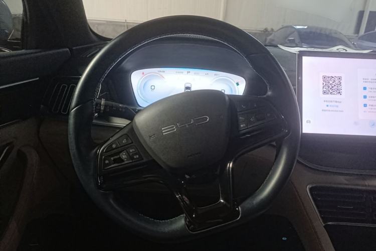 Used BYD Song PLUS New Energy 2023 Champion Edition EV 520KM Prestige Model Steering Wheel