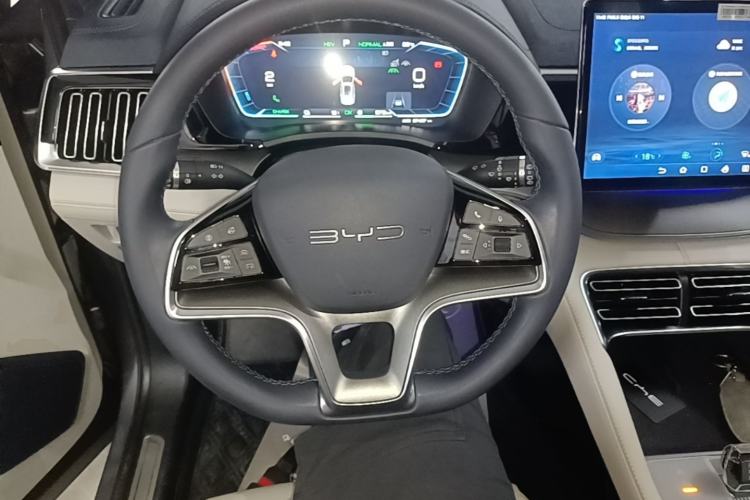 Used BYD Song PLUS New Energy 2023 Champion Edition DM-i 150KM Flagship PLUS Steering Wheel