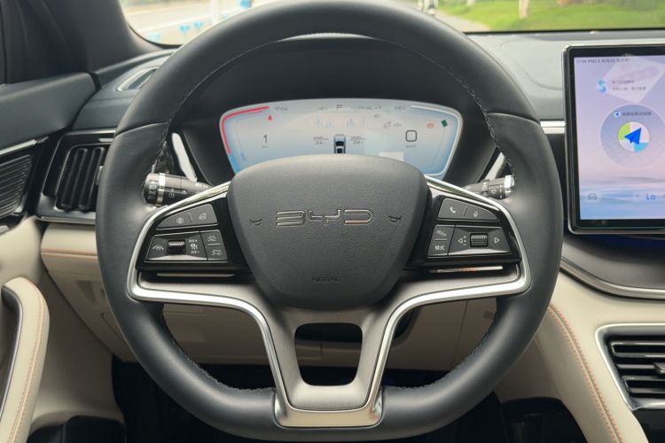 Used BYD Song PLUS New Energy 2023 Champion Edition DM-i 110KM Flagship PLUS Steering Wheel
