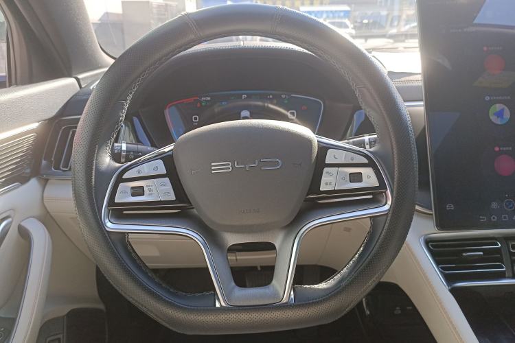 Used BYD Song PLUS New Energy 2023 Champion Edition DM-i 150KM Flagship PLUS Steering Wheel