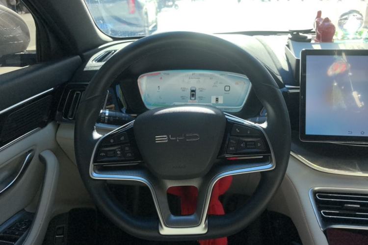 Used BYD Song PLUS New Energy 2023 Champion Edition DM-i 150KM Flagship PLUS Steering Wheel