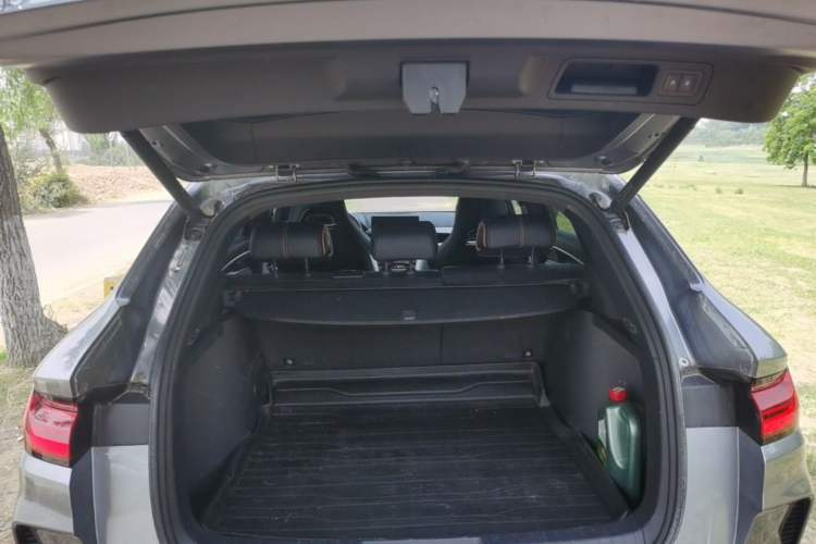 Used BYD Song PLUS New Energy 2023 Champion Edition DM-i 110KM Flagship Model Trunk