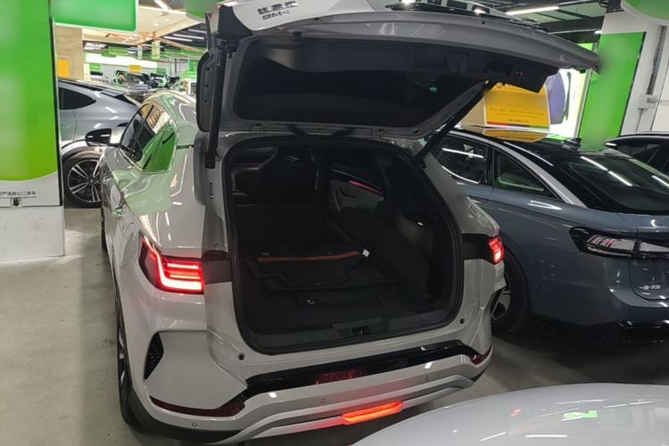 Used BYD Song PLUS New Energy 2023 Champion Edition DM-i 110KM Flagship PLUS Trunk