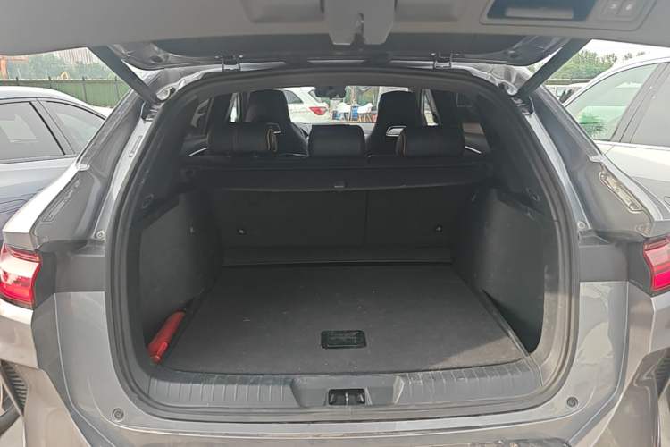 Used BYD Song PLUS New Energy 2023 Champion Edition EV 520KM Prestige Model Trunk