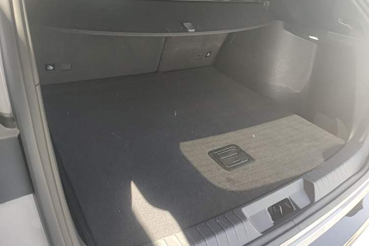 Used BYD Song PLUS New Energy 2023 Champion Edition DM-i 110KM Flagship PLUS Trunk