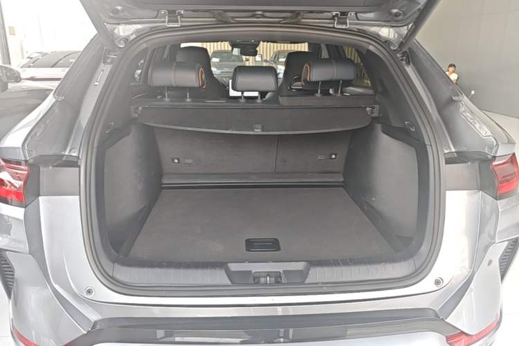 Used BYD Song PLUS New Energy 2023 Champion Edition DM-i 110KM Flagship Model Trunk