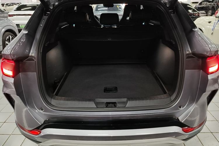 Used BYD Song PLUS New Energy 2023 Champion Edition DM-i 110KM Flagship Model Trunk