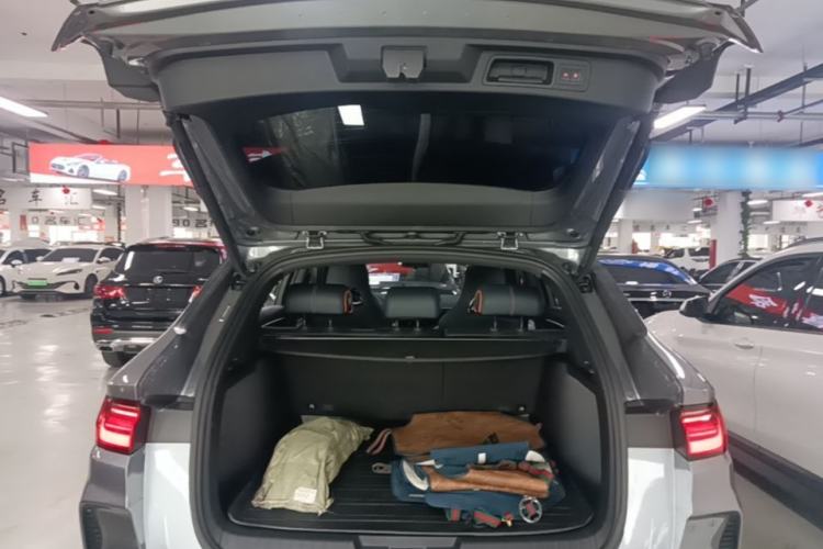 Used BYD Song PLUS New Energy 2023 Champion Edition DM-i 110KM Flagship PLUS Trunk