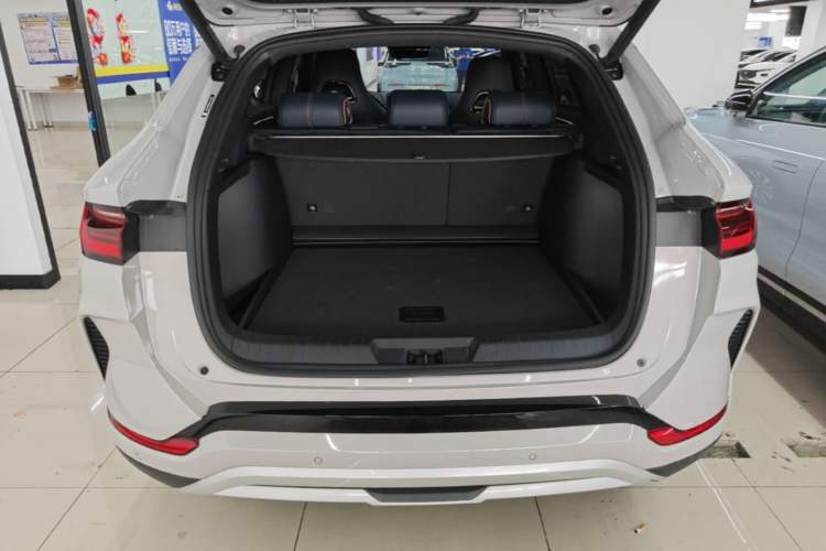 Used BYD Song PLUS New Energy 2023 Champion Edition DM-i 150KM Flagship PLUS Trunk