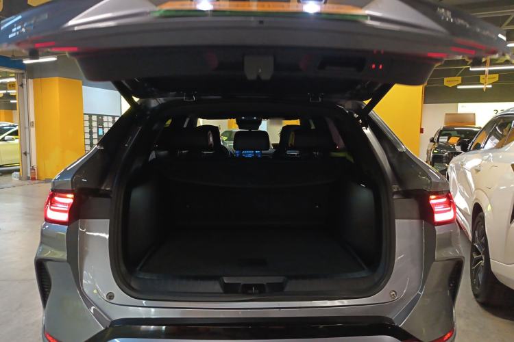Used BYD Song PLUS New Energy 2023 Champion Edition DM-i 110KM Flagship PLUS Trunk