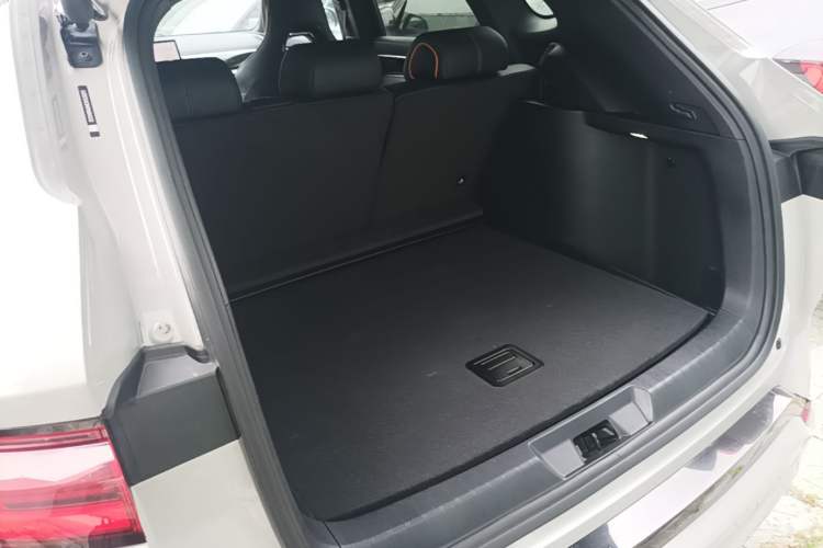 Used BYD Song PLUS New Energy 2023 Champion Edition EV 520KM Flagship Model Trunk