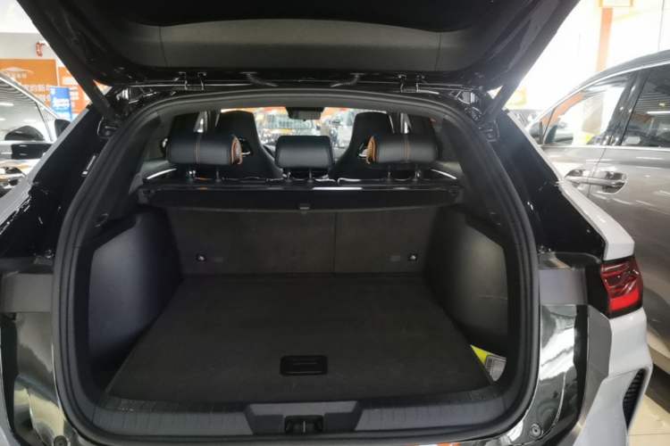 Used BYD Song PLUS New Energy 2023 Champion Edition DM-i 110KM Flagship Model Trunk