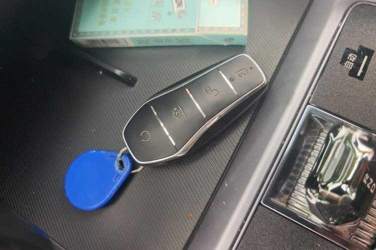 Used BYD Song PLUS New Energy 2023 Champion Edition DM-i 110KM Flagship Model Vehicle Key