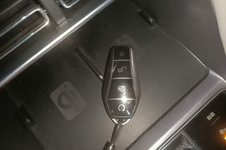 Used BYD Song PLUS New Energy 2023 Champion Edition EV 605KM Flagship PLUS Vehicle Key