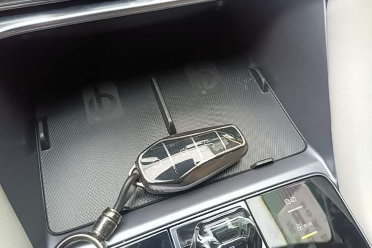 Used BYD Song PLUS New Energy 2023 Champion Edition DM-i 150KM Flagship PLUS Vehicle Key