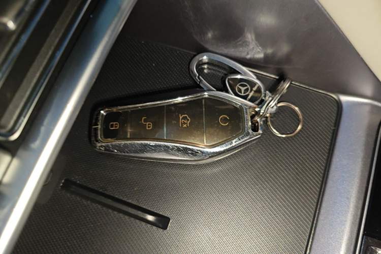 Used BYD Song PLUS New Energy 2023 Champion Edition DM-i 110KM Flagship Model Vehicle Key