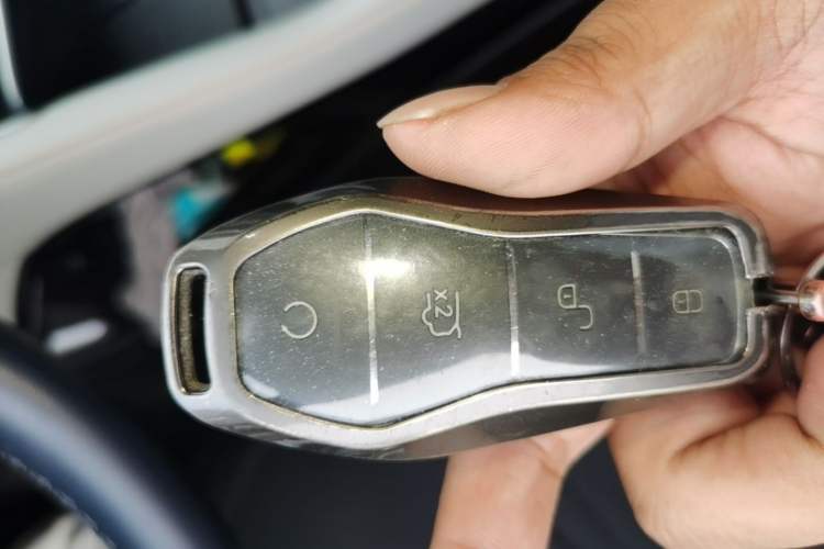 Used BYD Song PLUS New Energy 2023 Champion Edition DM-i 110KM Flagship Model Vehicle Key
