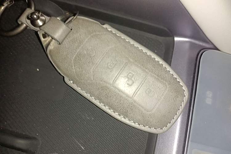 Used BYD Song PLUS New Energy 2023 Champion Edition DM-i 150KM Flagship PLUS Vehicle Key