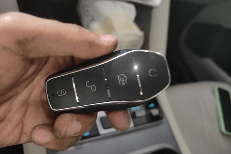Used BYD Song PLUS New Energy 2023 Champion Edition DM-i 110KM Flagship Model Vehicle Key