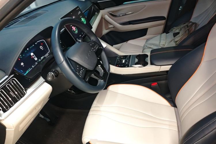 Used BYD Song PLUS New Energy 2023 Champion Edition DM-i 110KM Flagship Model Left Front Seat