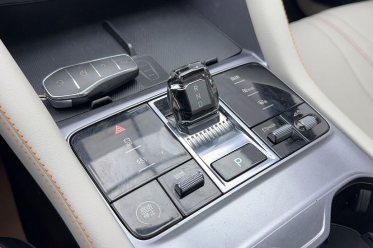 Used BYD Song PLUS New Energy 2023 Champion Edition EV 520KM Luxury Model Interior 13